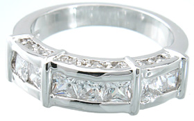 925 Sterling Silver Platinum Finish Princess Fashion Ring